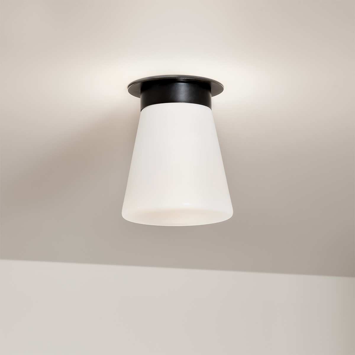Потолочный светильник Kichler, Арт. KL-ALBERS-F-T-BK