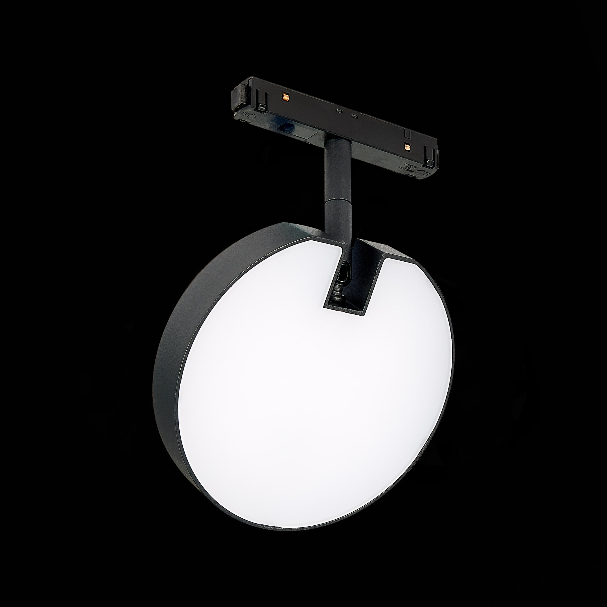 ST359.436.15 Магнитный трековый светильник Черный LED 1*15W 3000K 760Lm Ra>80 120° IP20 L150xW28xH21 SKYLINE 48