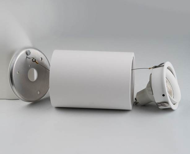 Накладной светильник ITALLINE M02-85115 white