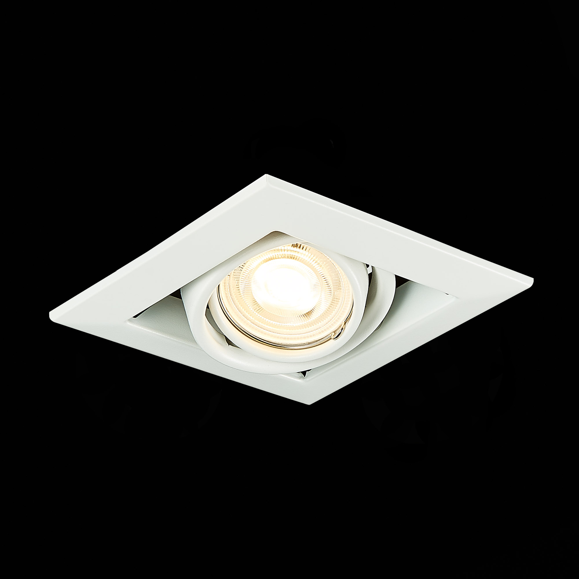 ST250.558.01 Св-к встр. Черный, Белый GU10 1*50W  IP20 L126xW126xH70 220V Без ламп Встраиваемые светильники