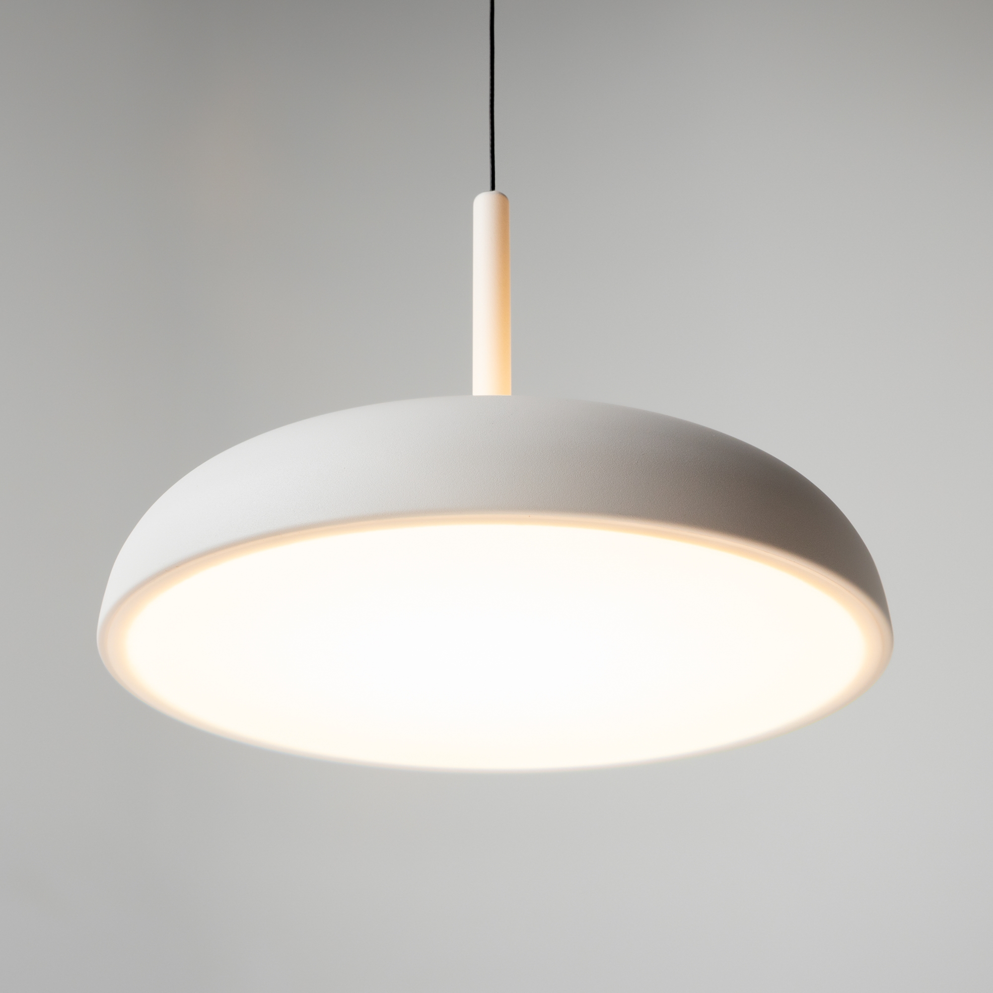 Подвесной светильник Maytoni MOD189PL-L30W3K