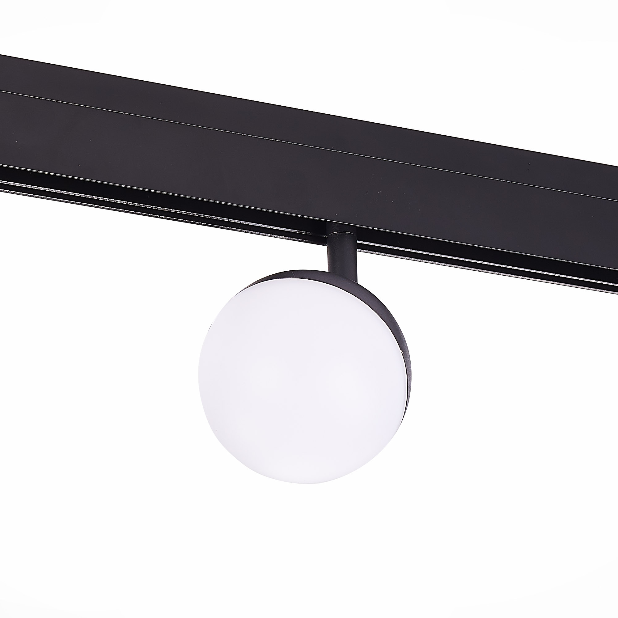 ST358.436.07 Магнитный трековый светильник Черный LED 1*7W 3000K 520Lm Ra>80 120° IP20 L120xW90xH192 SKYLINE 48