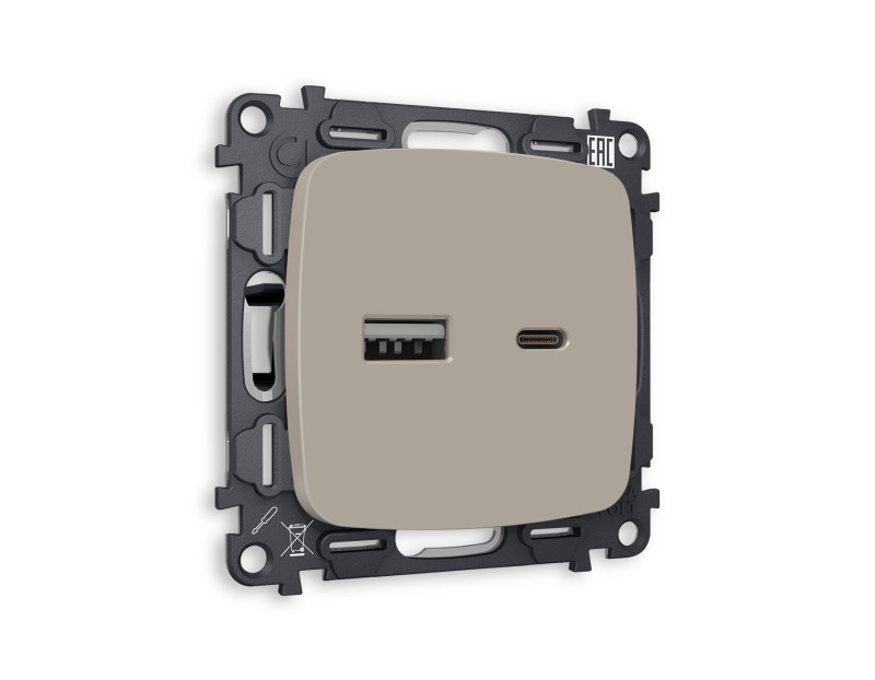 Розетка Ambrella Volt MO371010