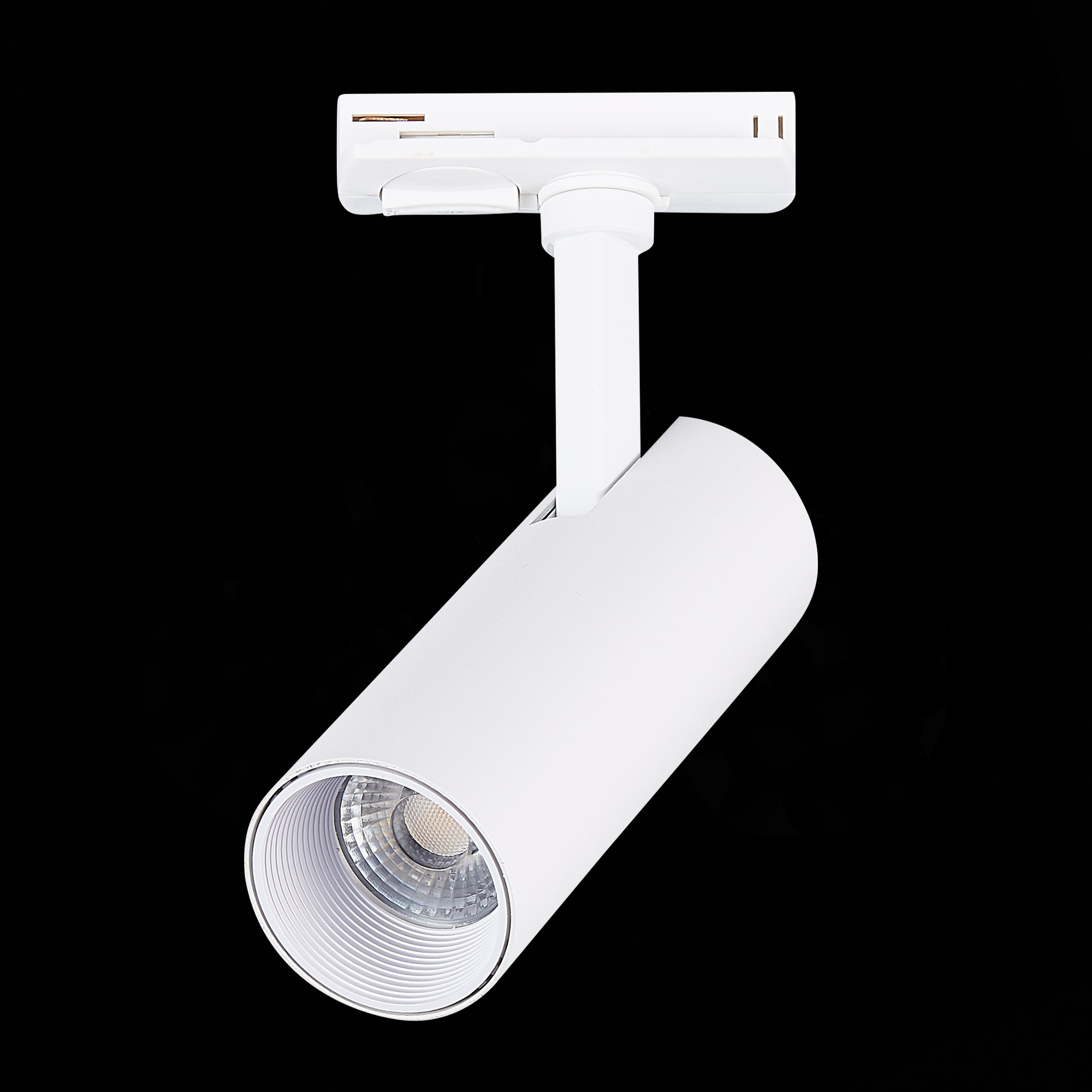 ST350.546.10.24 Св-к трек. Белый LED 1*10W 4000K 900Lm Ra?80 24° IP20 L137xW49xH171 100-240V BASE