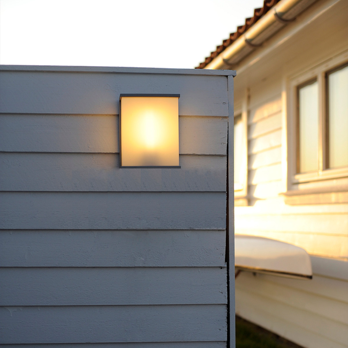 Настенный фонарь  Elstead Lighting, Арт. TORSTEN-TALL