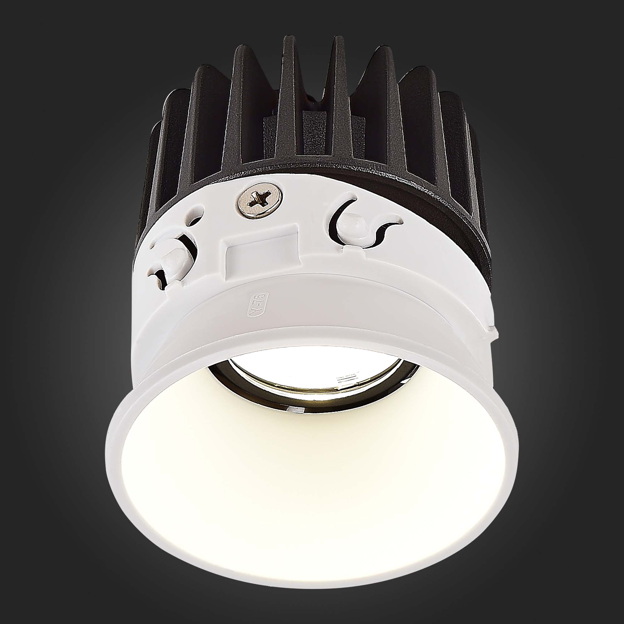 ST851.538.07DALI Светодиодный модуль Белый LED 1*7W 3000K 560Lm Ra90 36° IP20 D69xH75 220-240V SHIFT