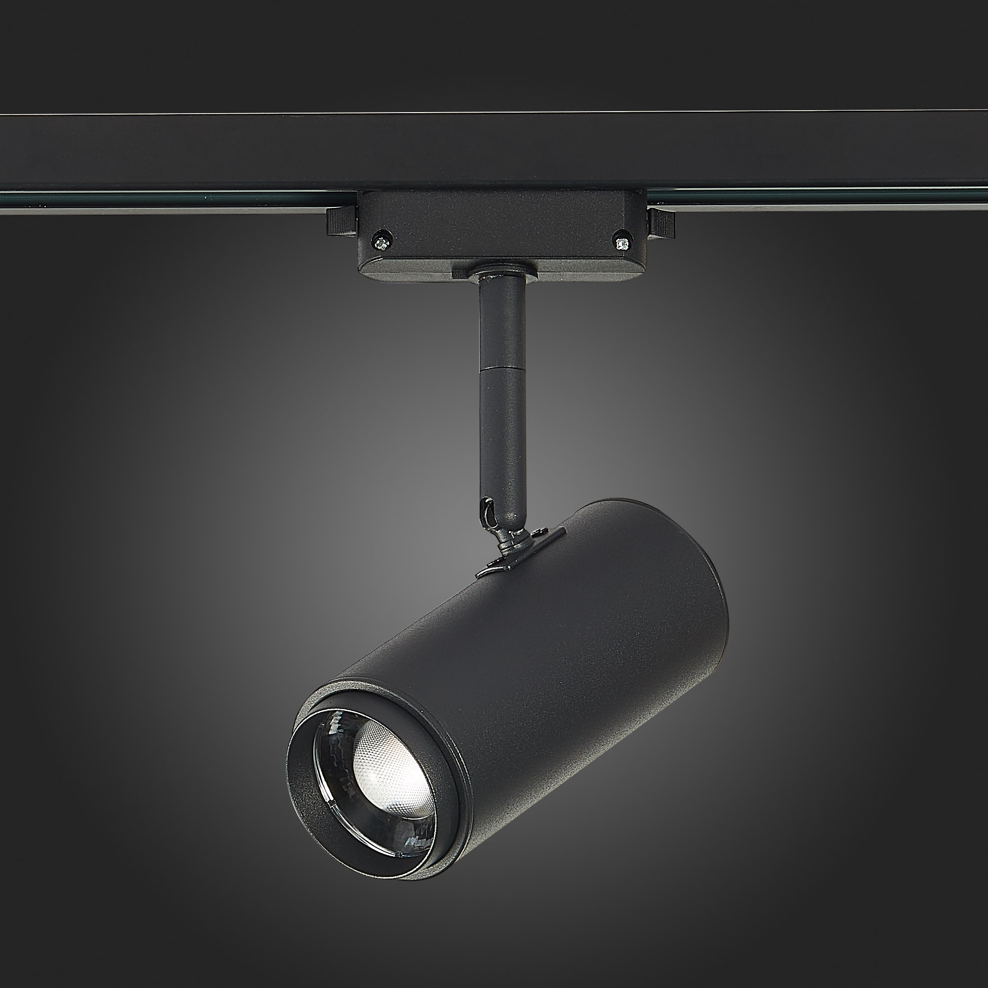 ST600.436.12 Св-к трек. Zoom Черный LED 1*12W 3000K 1 200Lm Ra>80 15-60° IP20 L137xW59xH178 170-240V BASE
