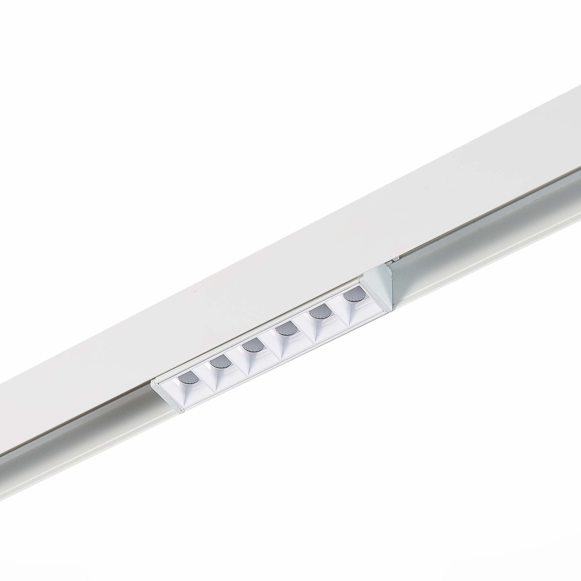 ST361.546.06 Магнитный трековый светильник Белый LED 1*6W 4000K 532Lm Ra>80 36° IP20 L115xW22xH44 48 SKYLINE 48