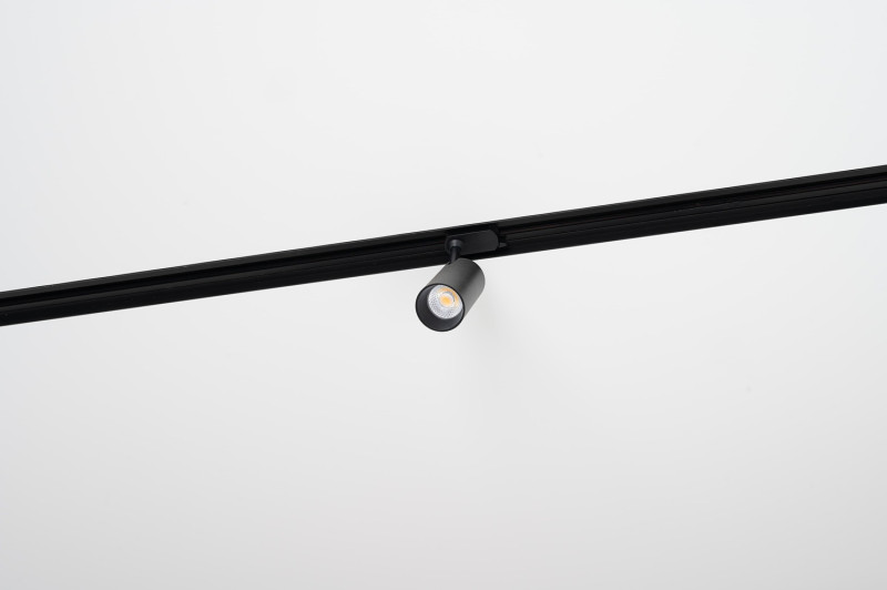 Светильник на шине Denkirs DK6040-BK