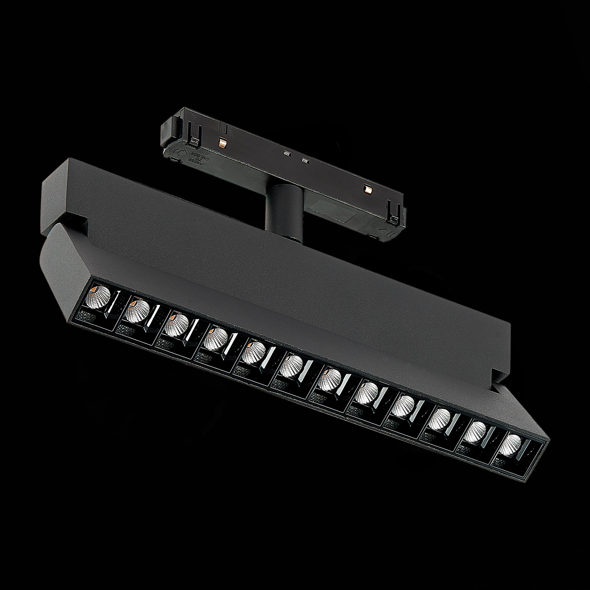 ST362.436.12 Магнитный трековый светильник Черный LED 1*12W 3000K 1 009Lm Ra>80 36° IP20 L219xW22xH1 SKYLINE 48